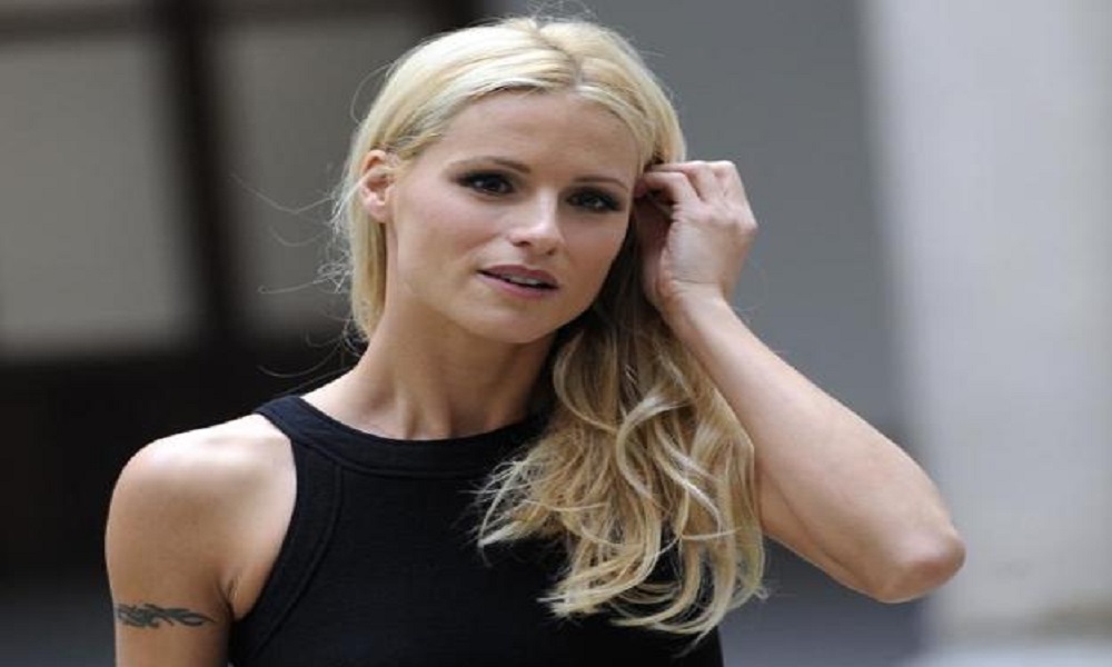 Michelle Hunziker contro gli stalker: "Quando ero single..."