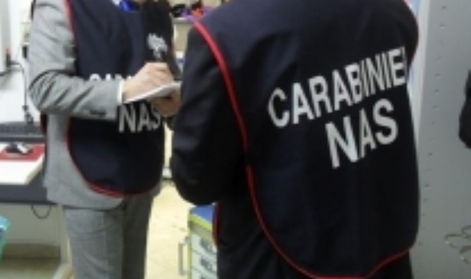 Corruzione e farmaci: arrestati 19 medici e imprenditori. Ai domiciliari Guido Fanelli