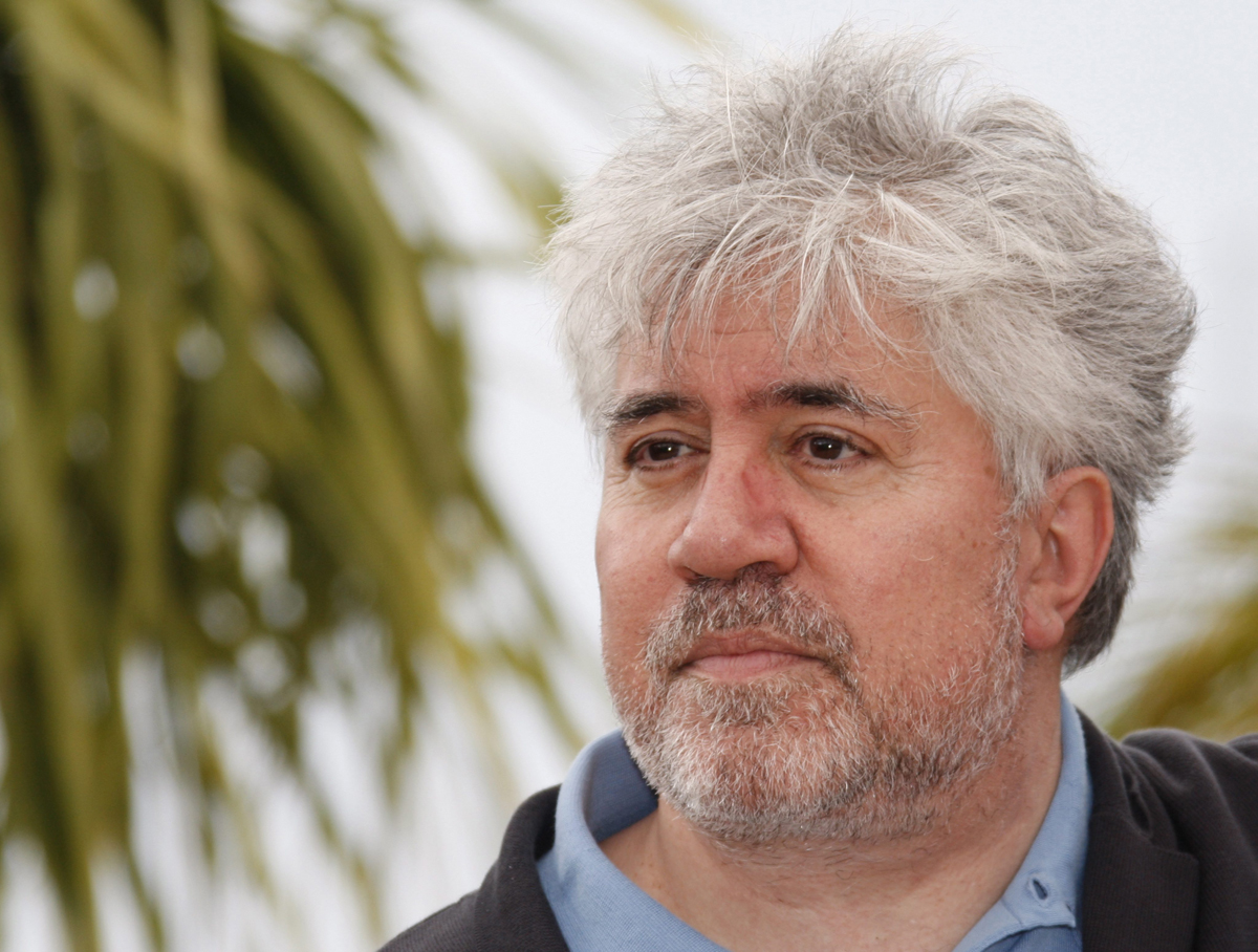Festival di Cannes, Pedro Almodovar contro Netflix: "Paradosso la Palma ad un film non in sala"