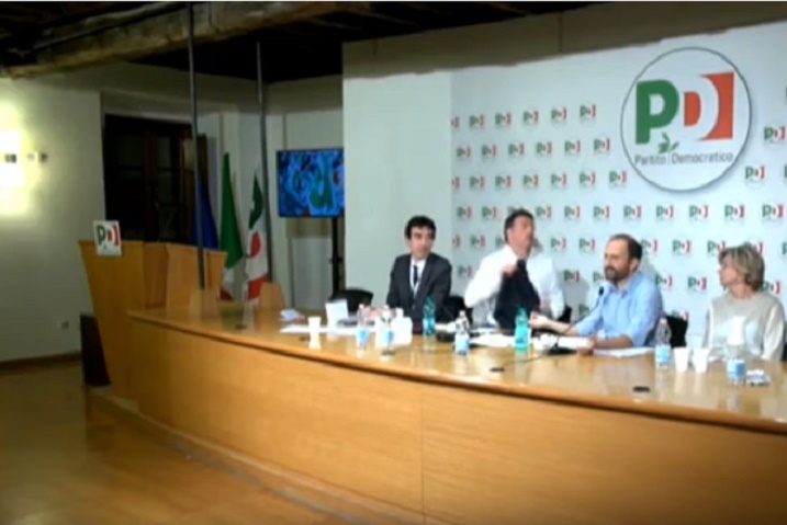 Matteo Renzi se la prende col senatore della minoranza Pd: "Segui le regole. E che c...."