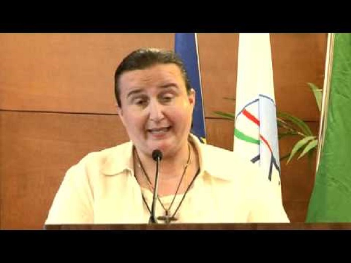 Rossana Interlandi: si fa suora a 54 anni l'ex assessora regionale siciliana