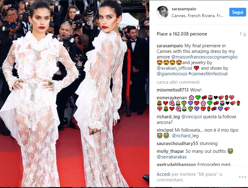 Sara Sampaio abito trasparente sul red carpet a Cannes