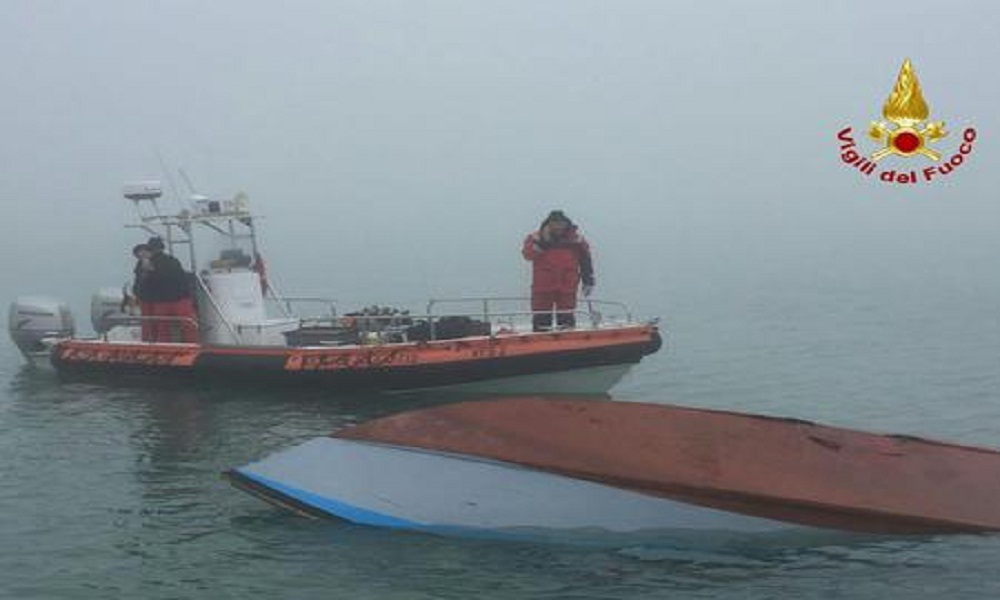 Venezia: corpo affiora in laguna, il pescatore lo riconosce: «"È il mio amico Marco Rossi"