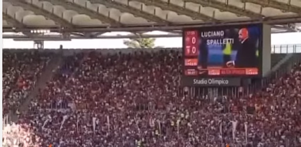 YOUTUBE Fischi per Luciano Spalletti allo stadio Olimpico