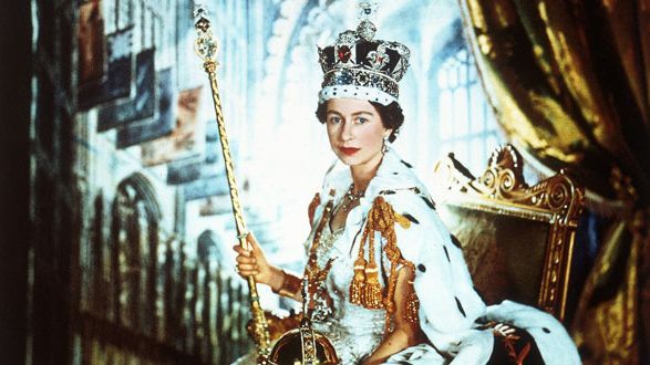 Cecil Beaton, a Londra la più grande mostra del fotografo preferito dai reali inglesi