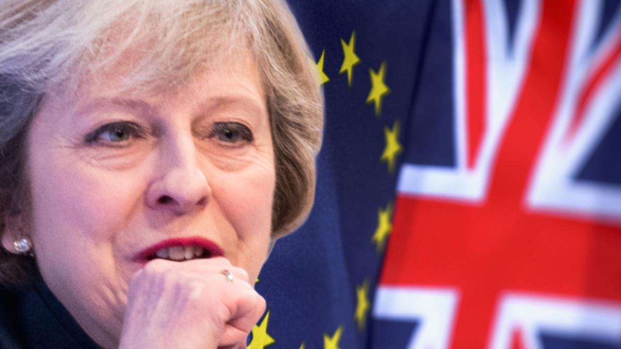 Theresa May, la "dementia tax" evoca la caduta della Thatcher. Ma Manchester cambia tutto...