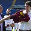 Justin Trudeau, premier canadese con la maglietta di Totti