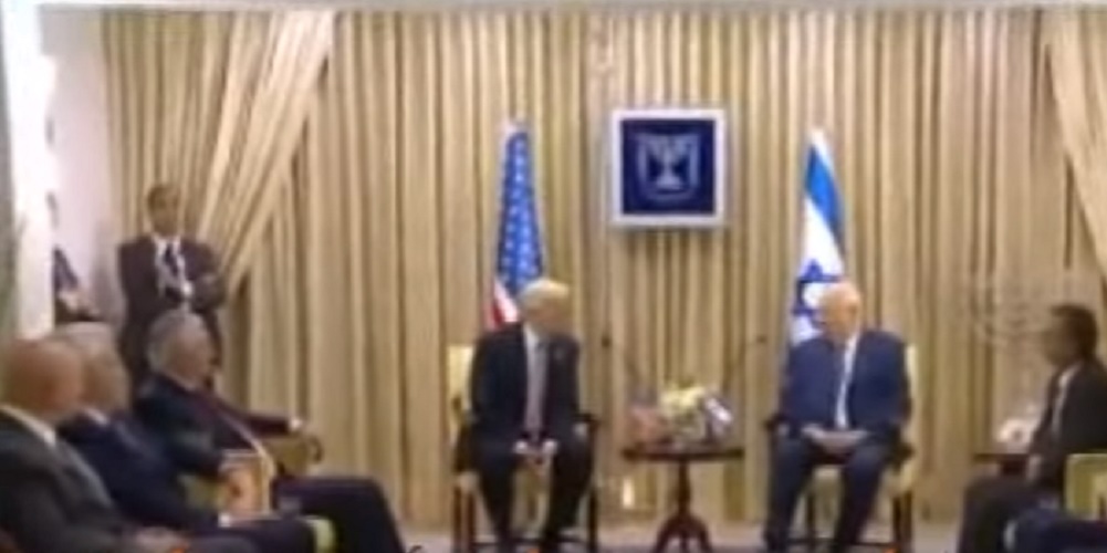 Trump non sa che Israele è in Medio Oriente: gaffe diventa virale