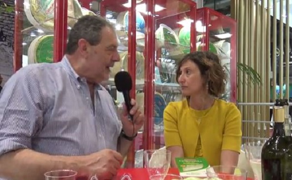 Vissani consiglia Gorgonzola Gelmini: tradizione e qualità VIDEO