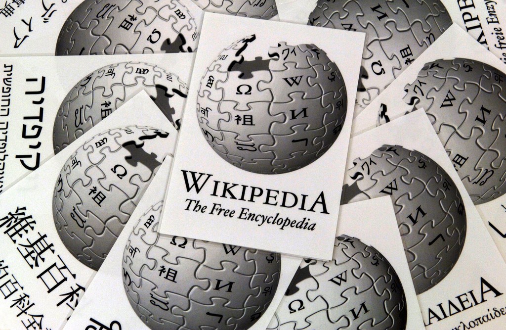 Cina sfida Wikipedia: dal 2018 sarà online la sua enciclopedia "fatta in casa"