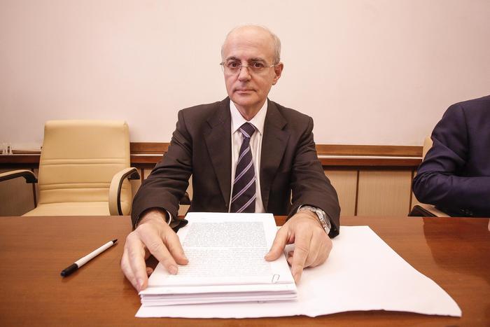 Migranti e Ong, Csm sta con il pm Zuccaro: "Pieno sostegno a indagini"