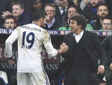 Diego Costa scaricato da Conte con un sms: "E' una vergogna..."