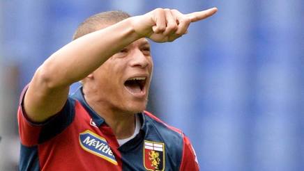 Il Bologna ufficializza l'acquisto del francese Sebastien De Maio, 30 anni, arrivato dall'Anderlecht. Dopo il costaricano Gonzalez è dunque un difensore anche il secondo rinforzo per la squadra di Donadoni. Ha giocato a lungo in Italia, a Brescia, Frosinone, Genoa, mentre lo scorso anno è stato in prestito dalla società belga alla Fiorentina.