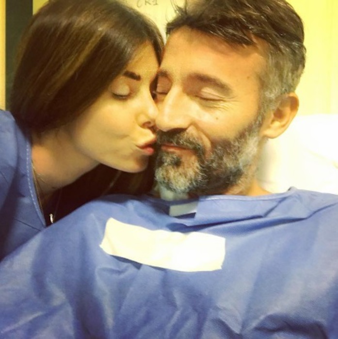 Max Biaggi torna a casa dopo incidente in moto: "Sono felice"