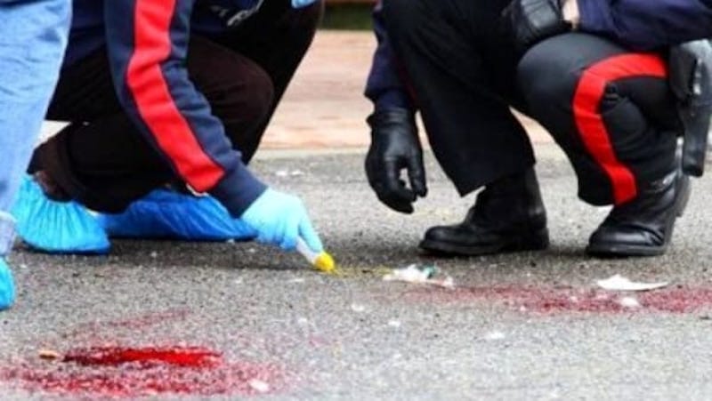 Agguato ad Afragola, Remigio Sciarra ucciso in auto davanti a moglie e figlio