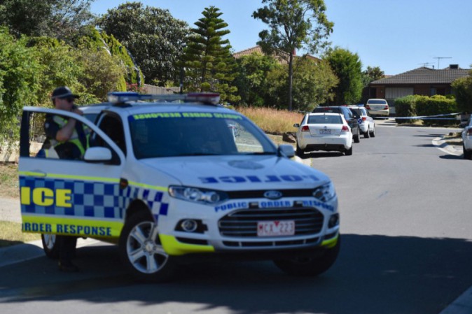 Australia, uccide una persona e spara contro la polizia, poi chiama in tv: "È per l’Isis"