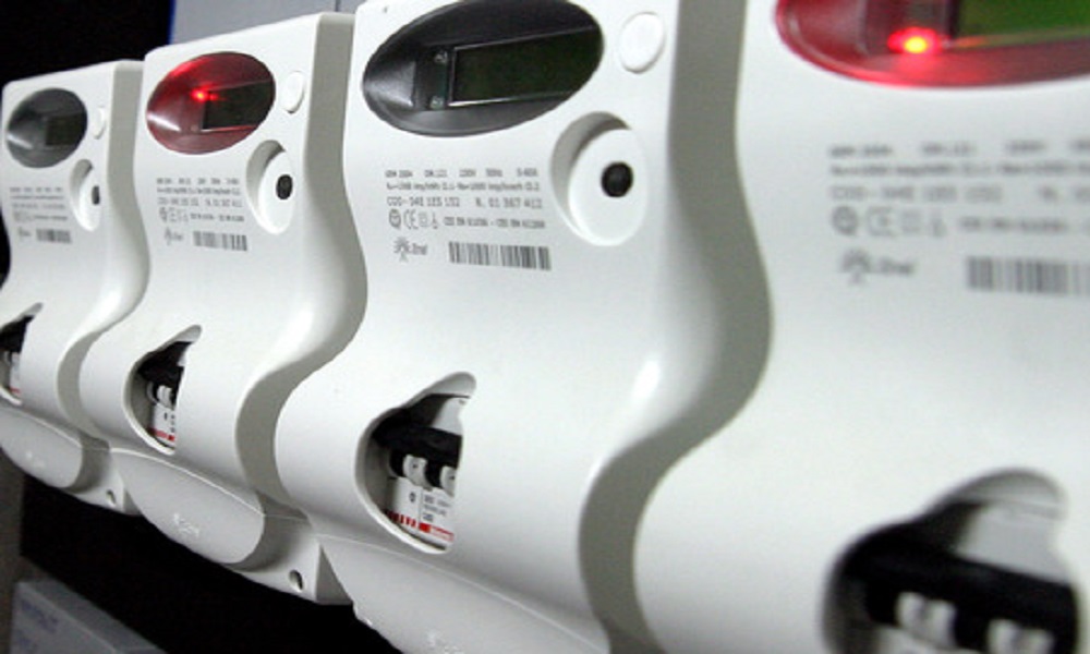 Bollette, dal primo luglio sale l'elettricità e scende il gas