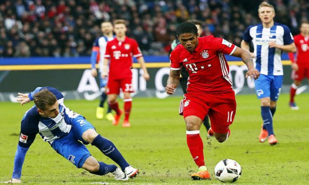 Calciomercato Juventus, le ultimissime: Douglas Costa, Bernardeschi, Szczesny, le trattative