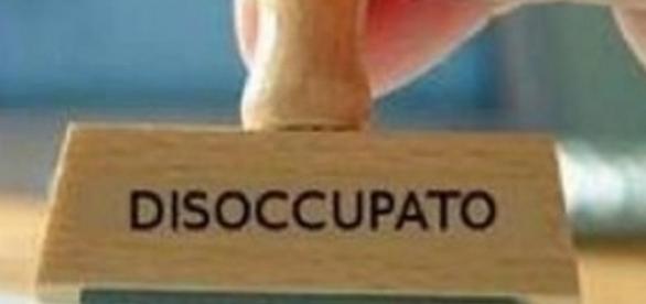 Furbetti del sussidio? Più 26% licenziamenti disciplinari. Dimissioni online flop