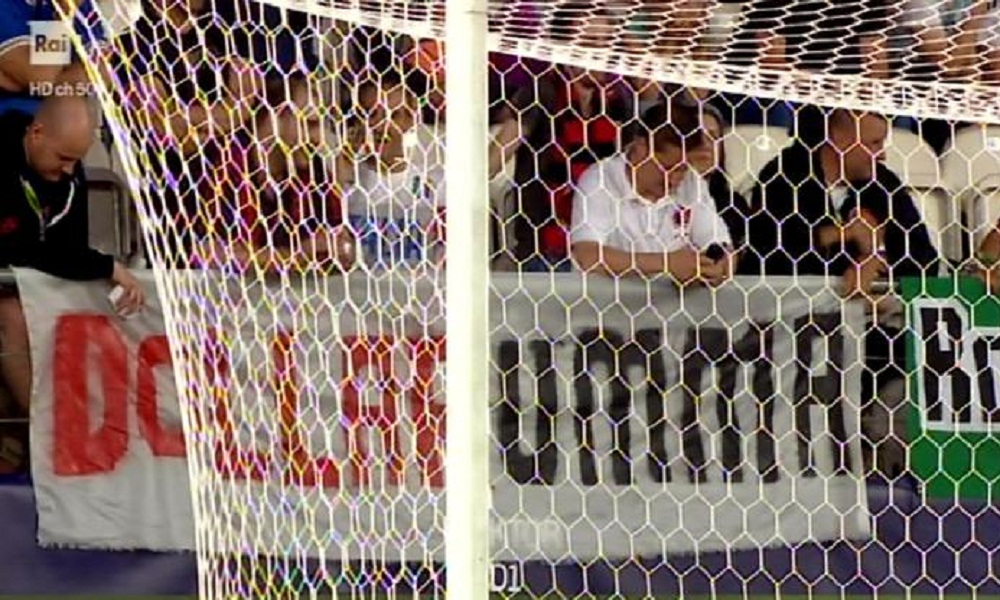 Donnarumma-Dollarumma, l'autore dello striscione: "E' un traditore"