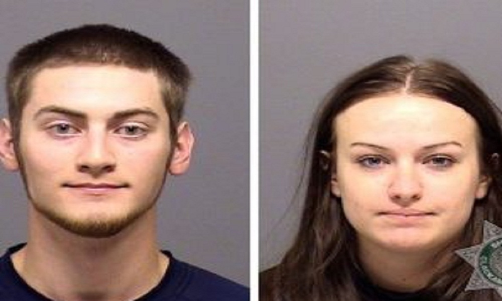 I genitori: Sarah e Travis Mitchell