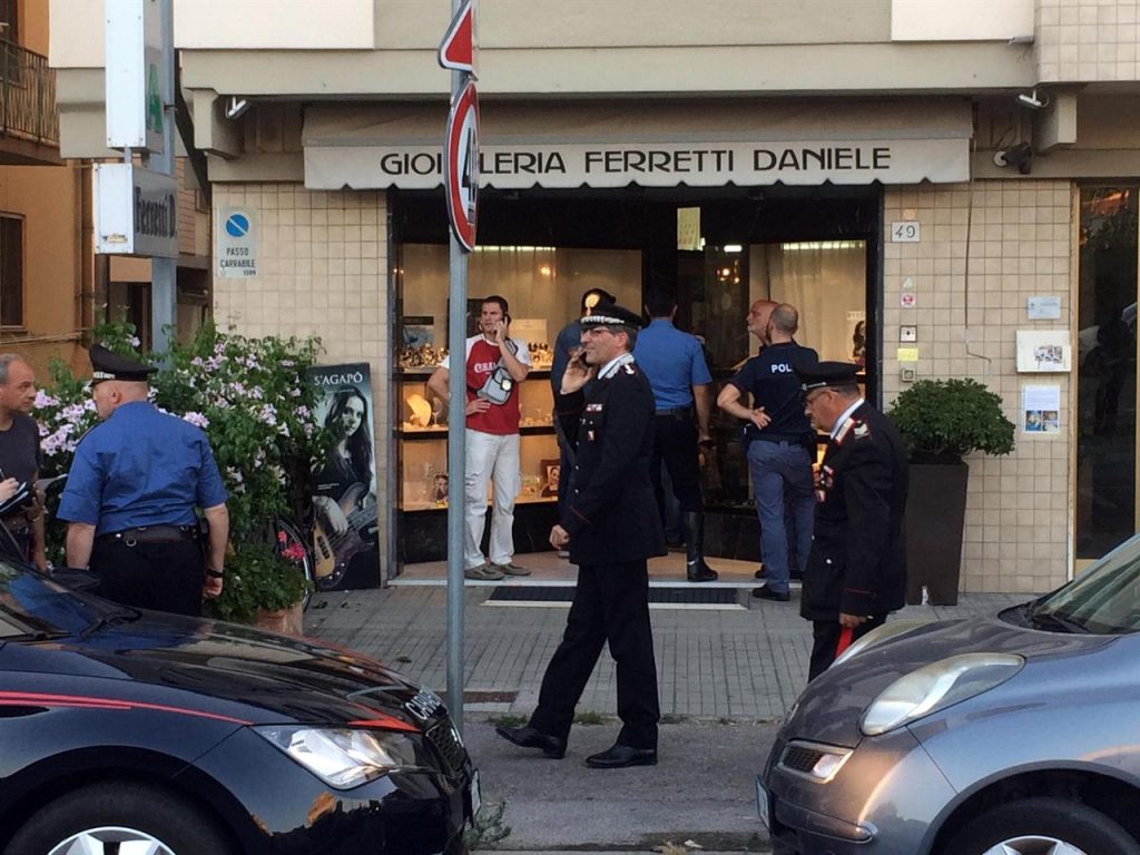 Pisa, il rapinatore ucciso da Daniele Ferretti era stato scarcerato da pochi giorni