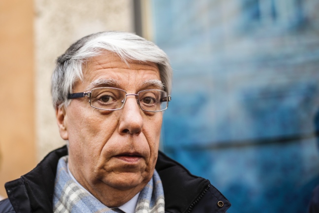 Concerto Vasco Rossi a Modena, Giovanardi: "Mandate i cani antidroga"