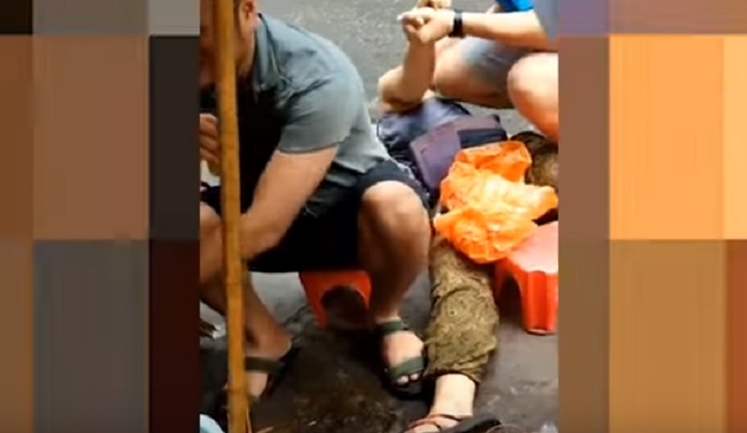 Turista fuma "tabacco selvaggio" del Vietnam. E' troppo forte e...