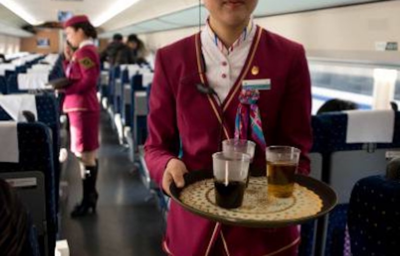 Aereo, non chiedete mai acqua, caffé o tè a metà viaggio. Ecco perché