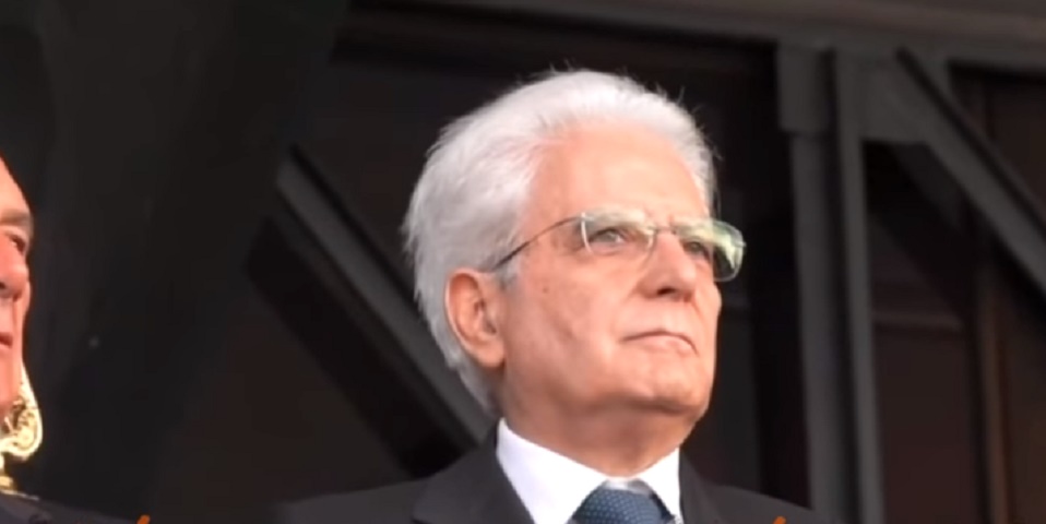 Mattarella alla parata per il 203esimo anniversario dell'Arma dei Carabinieri