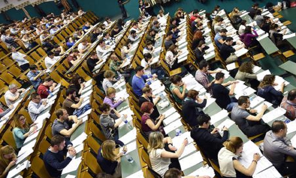 Medicina e Architettura, il Miur riduce i posti per le facoltà a numero chiuso