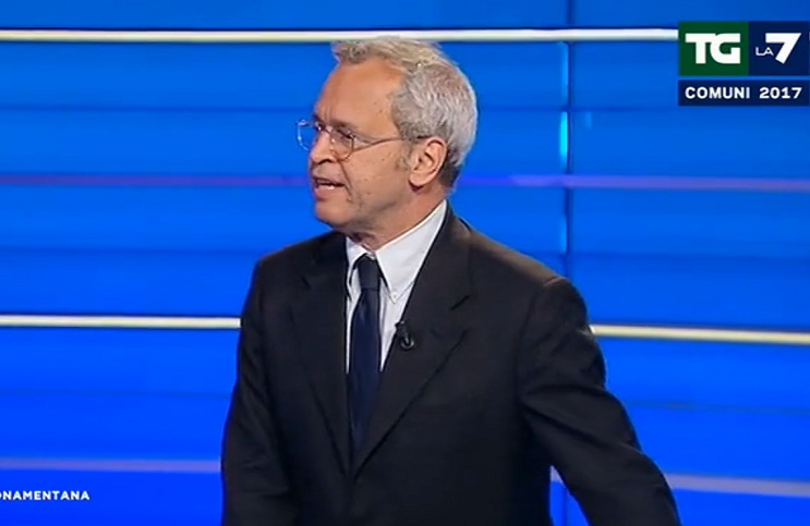 Leoluca Orlando si nega a La7, Enrico Mentana: "Si comporta come un bambino"