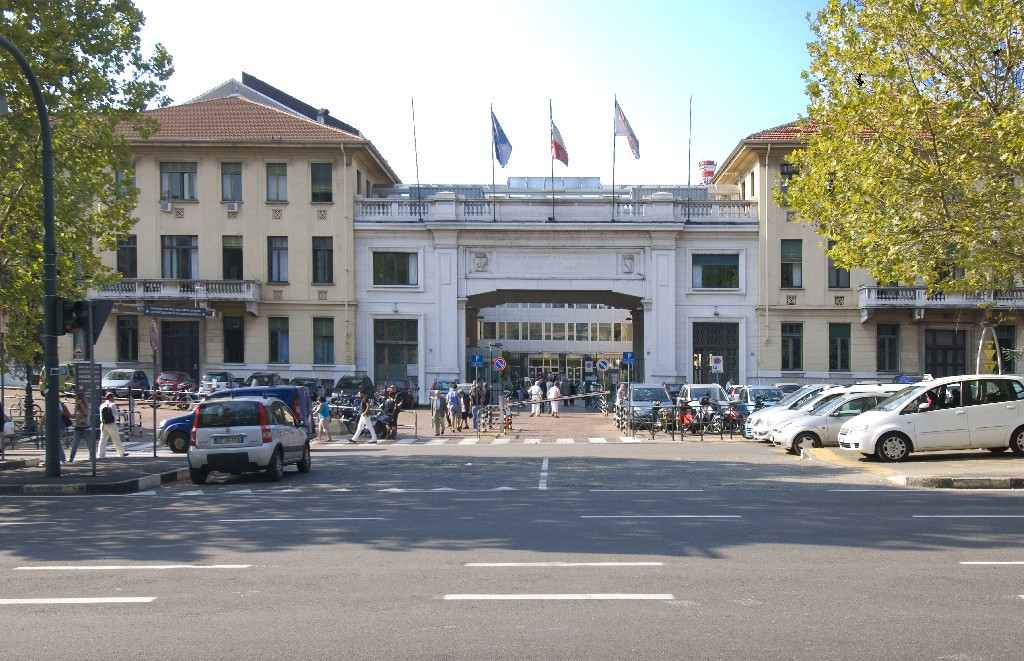 Torino, "blatte nella cucina dell'ospedale Molinette". Scattano i controlli