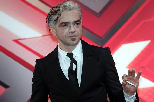 Morgan: "Roberto Saviano in tv legge usando il gobbo"