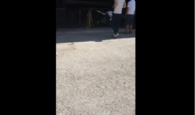 Alessia Polita in sedia a rotelle dopo incidente riporta a casa la moto VIDEO