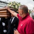 Paolo Limiti, funerali: Mara Venier, Ricky Gianco e tanta gente comune