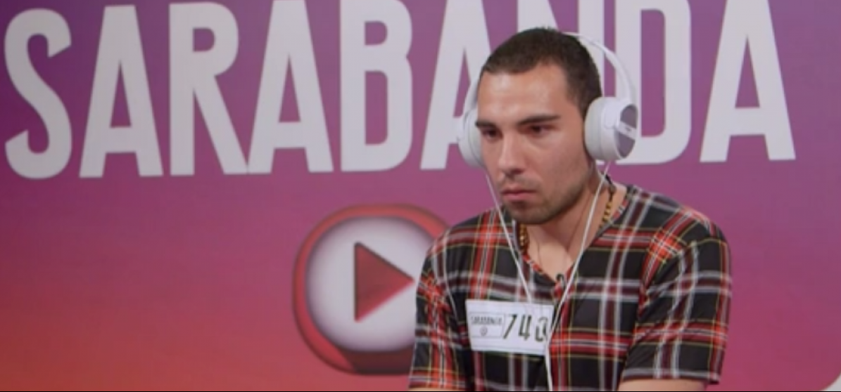 Sarabanda, c''è un copione nel programma di Enrico Papi? La battuta su Fb del concorrente...