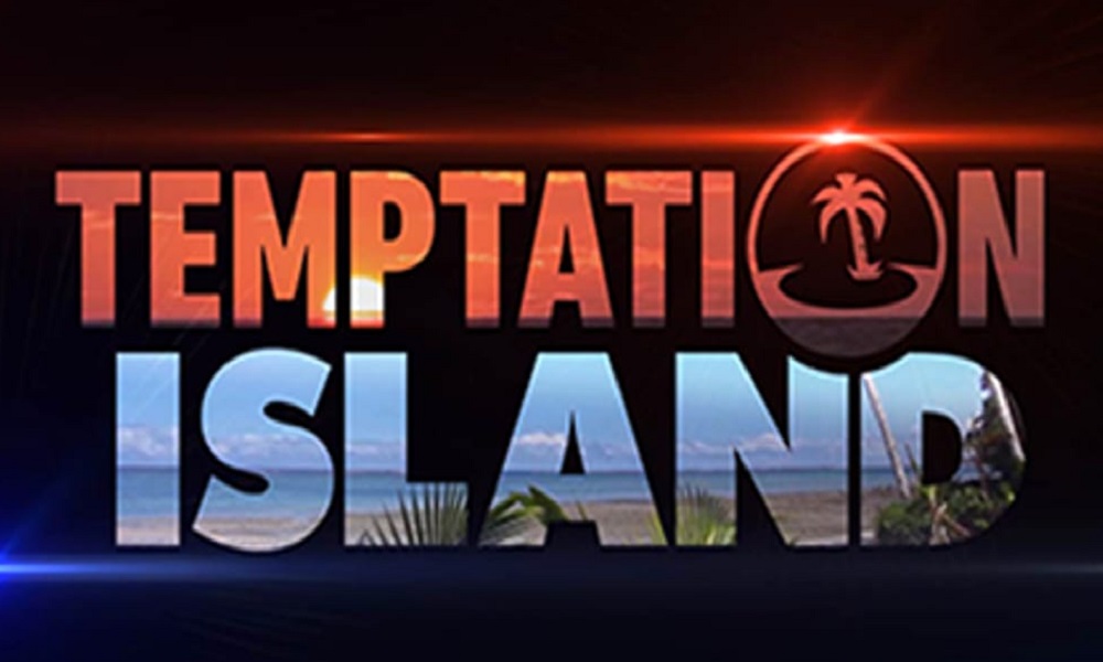 Temptation Island, ultime notizie. L'indiscrezione: "Una coppia è già sposata da quattro anni"