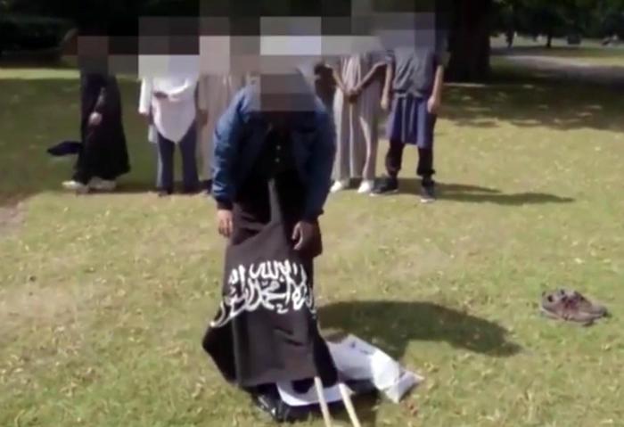 Attentato Londra, il pachistano che radicalizzava anche i bambini: era già stato denunciato