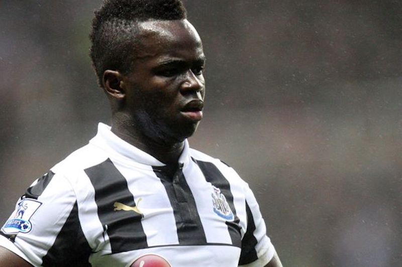 Cheik Tioté è morto: infarto fulminante in campo in Cina