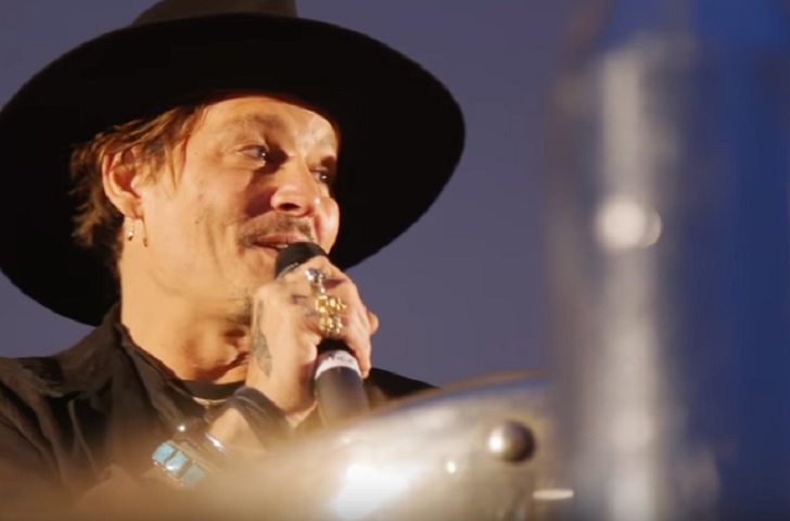 Johnny Depp contro Trump: "Quando è stata l'ultima volta che un attore ha assassinato un presidente?"