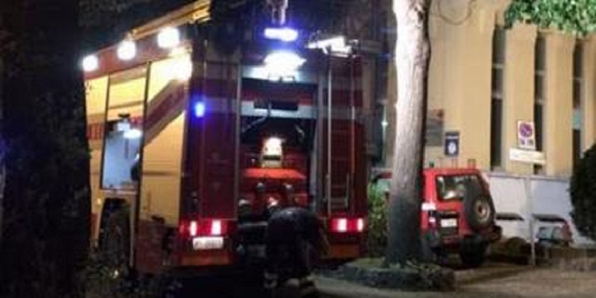 Genova, incendio nel reparto Maternità dell'ospedale San Martino: è doloso