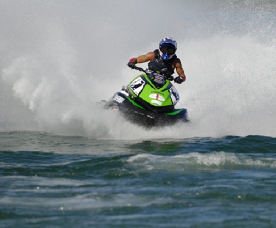 Giulio Versari è morto, il designer nautico che inventò la moto d'acqua