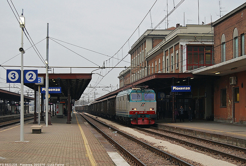 Piacenza, uomo morto dopo essere stato travolto da un treno