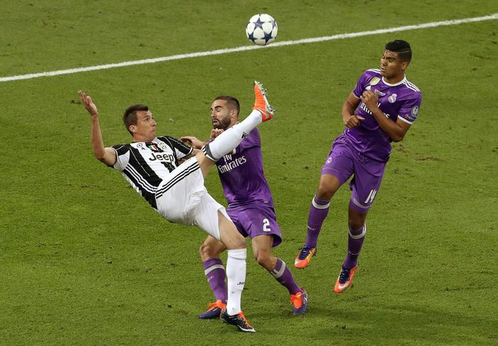 Mario Mandzukic: "Bonucci-Dani Alves? Mai detto nulla contro di loro"