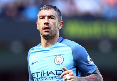 Roma, Aleksandar Kolarov accende il derby contro la Lazio