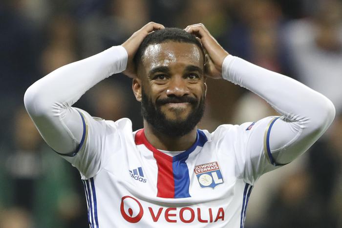 Alexandre Lacazette all'Arsenal, Lione riceve 60 milioni di euro