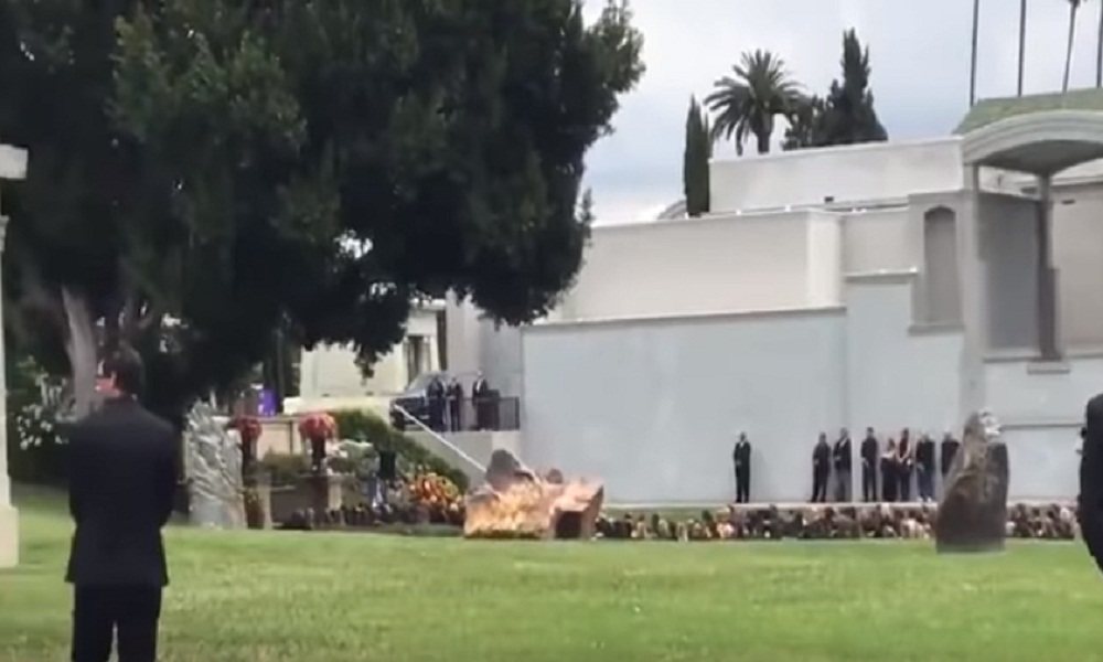 YOUTUBE Chester Bennington, ai funerali dell’amico Chris Cornell cantò "Hallelujah"