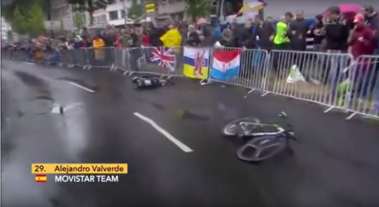 YouTube, Tour de France: Valverde cade e si ritira, Quintana perde un alleato