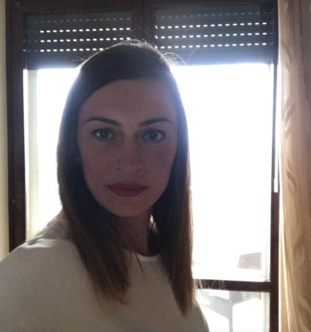 Roberta Zullino, 27 anni, la prima vigile del fuoco donna di Pavia